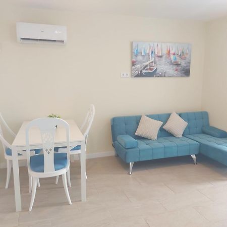 Estudio Luminoso En Puerto Marina เบนัลมาเดนา ภายนอก รูปภาพ